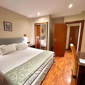 hotellátogatás